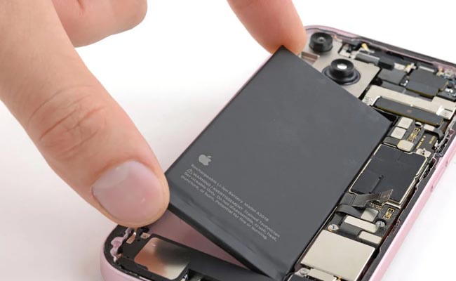 Apple might source iPhone 16 batteries from India