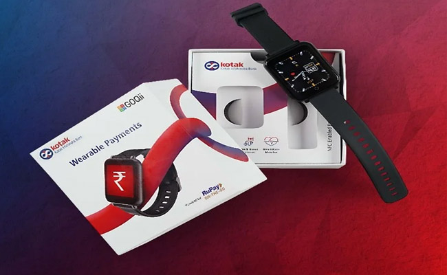 Kotak - GOQii Smart Vital Plus smartwatch launched