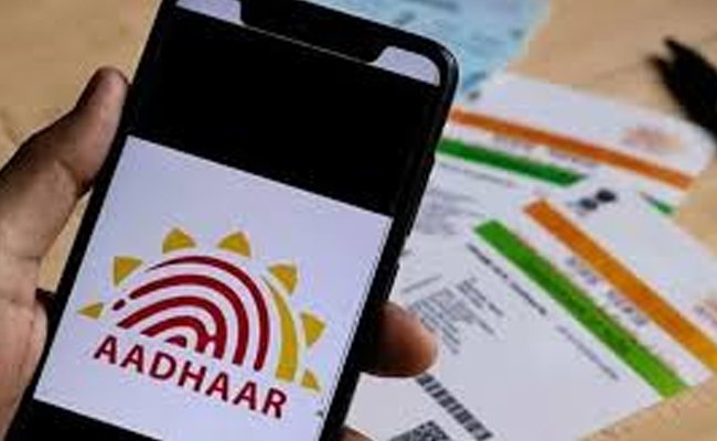 Government plan to preload Aadhaar app on phones faces industry pushback
